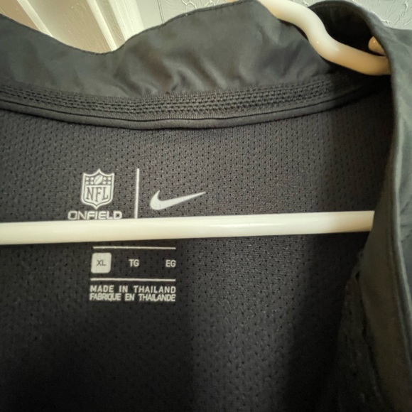 Nike Bengals Wind Breaker Pullover - Picture 2 of 3